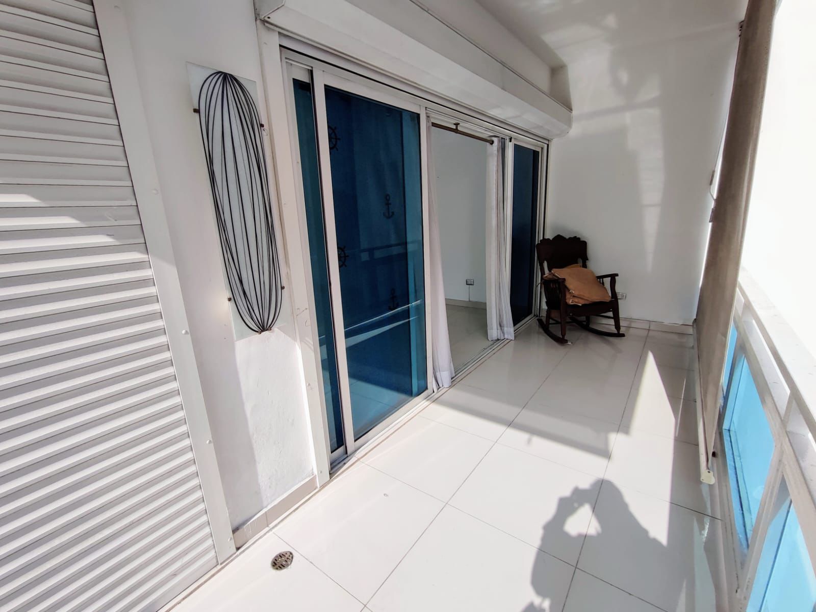 apartamentos - Alquilo apartamento con línea blanca en Urb. Real  2