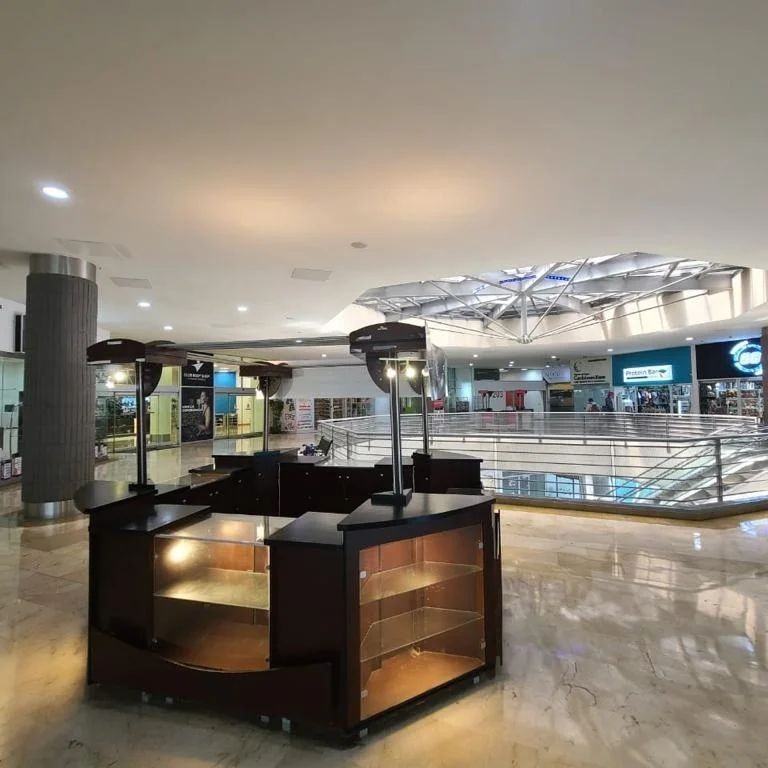 otros inmuebles - Counter comercial en Torre Spring Center, Viejo Arroyo Hondo. Código: PD179 0