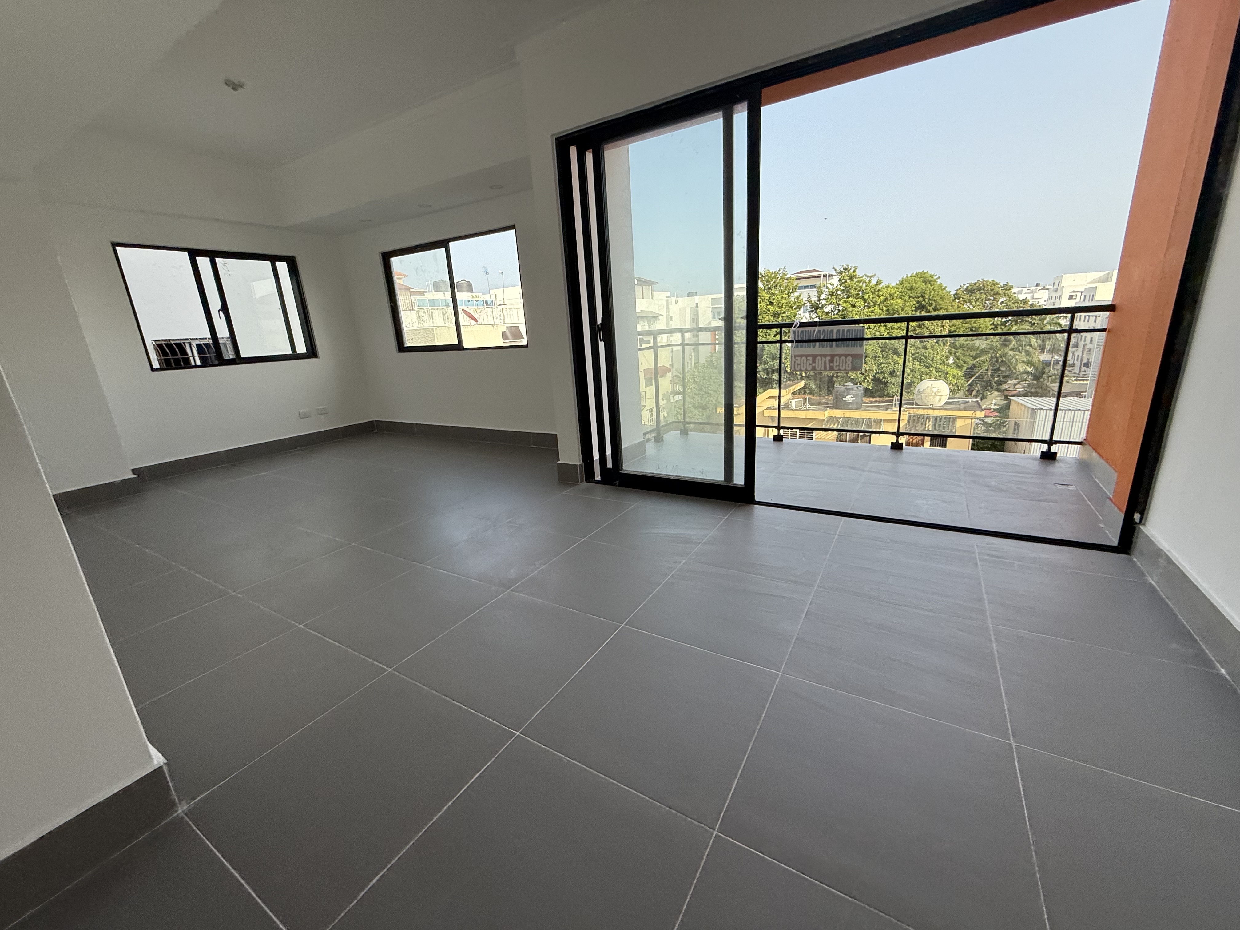 apartamentos - Jardines del sur nuevo tres hab con baño dos parqu 7