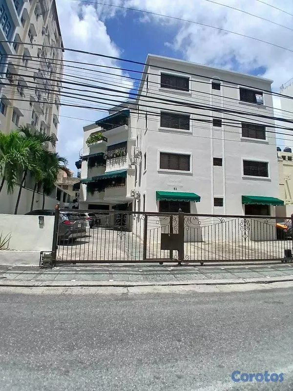 apartamentos - Se vende apto clásico, excelente zona en Serralles 7