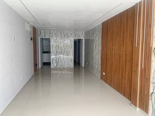 oficinas y locales comerciales - Local comercial en Piantini 7