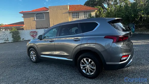 jeepetas y camionetas - Hyunday Santa Fe 2020 3