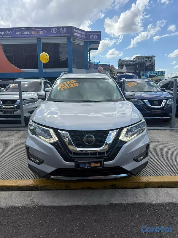 jeepetas y camionetas - Nissan Rogue SL 2020 5