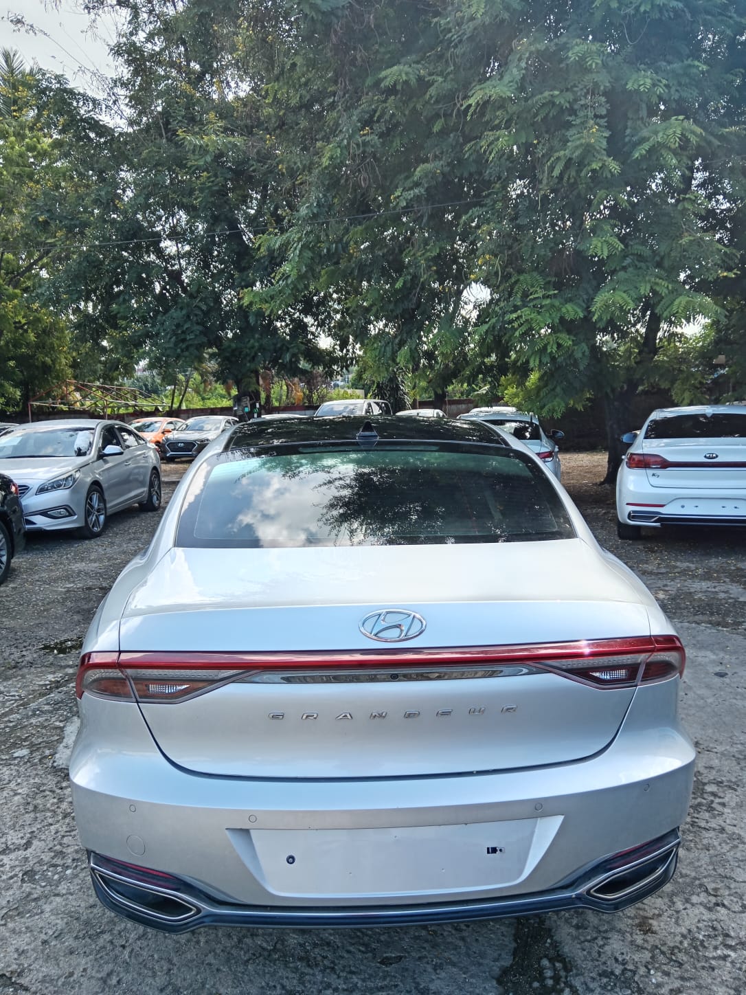 carros - HYUNDAI GRANDEUR 2020 GRIS 4