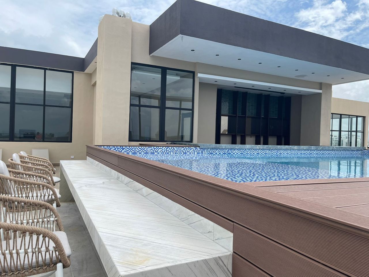 apartamentos - Venta de apartamento de 2 habitaciones en Evaristo Morales 0