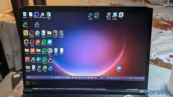 computadoras y laptops - Acer Predator Helios 300 Gamer 2