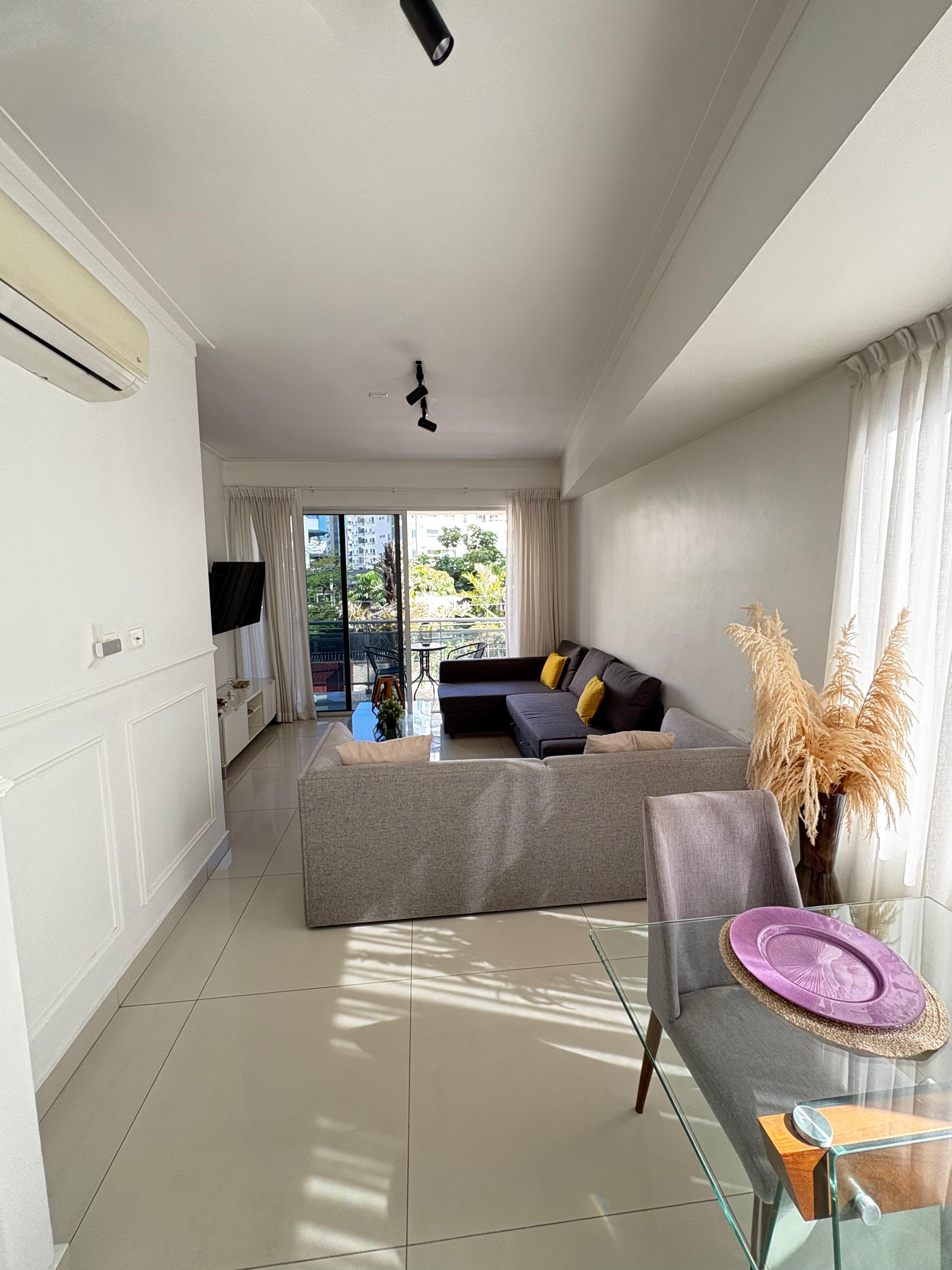 apartamentos - Vendo amueblado ensanche Naco  67 m2 netos precio  1