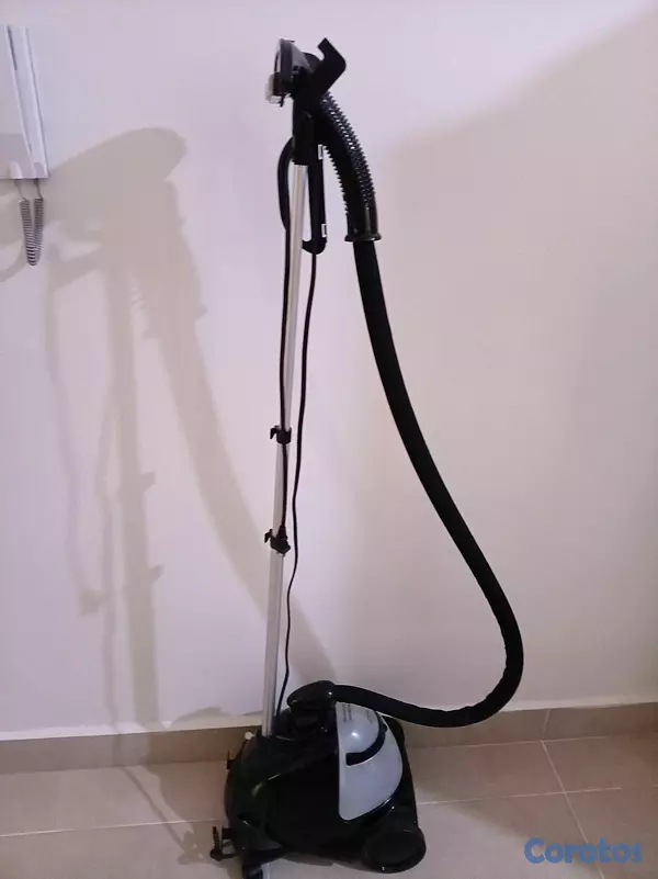 electrodomesticos - Plancha a vapor CONER 8