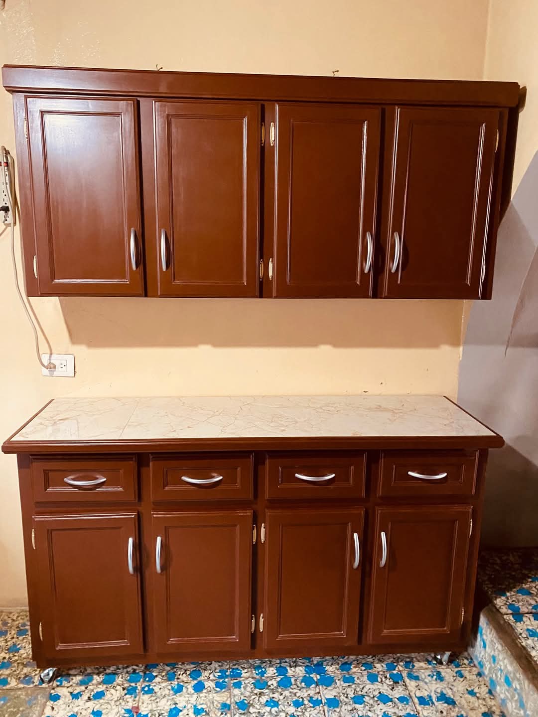 muebles y colchones - Gabinetes de cocina pequeña  1