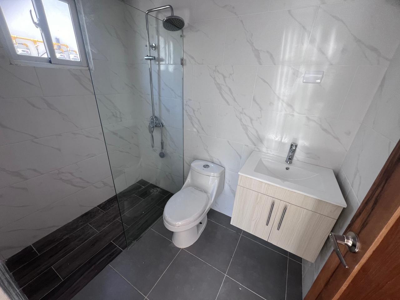 casas - Las Palmas de Alma Rosa 
Apartamento en 1er Nivel  6