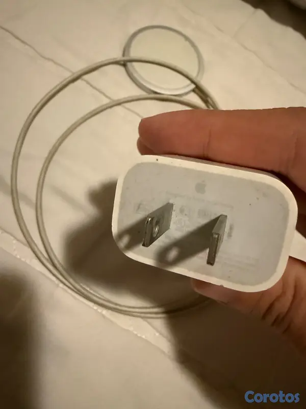 accesorios para electronica - Vendo cargador 🔌 MagSafe con su adaptador de carga para iPhone  2