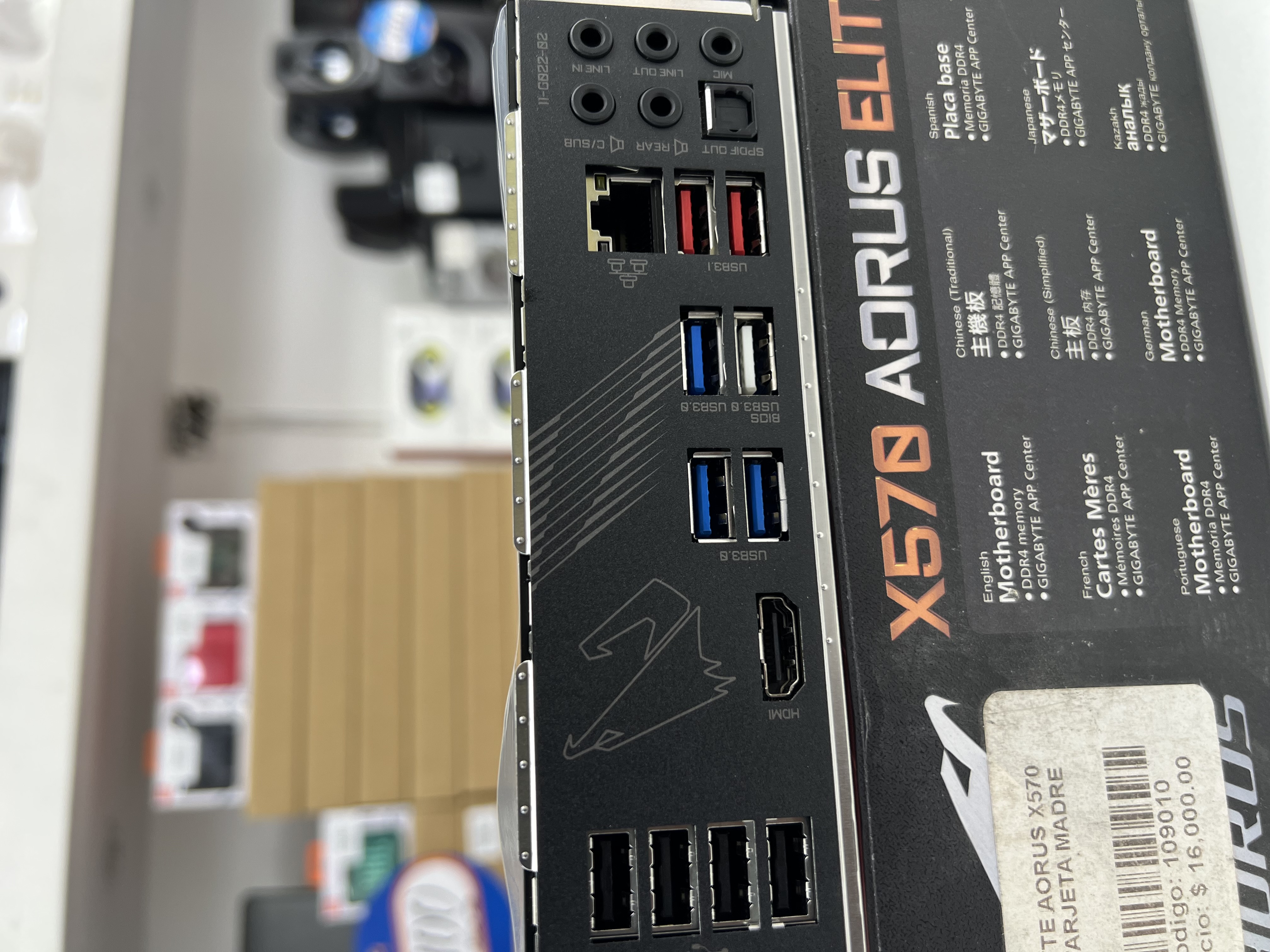 computadoras y laptops - moder board aorus x570 5