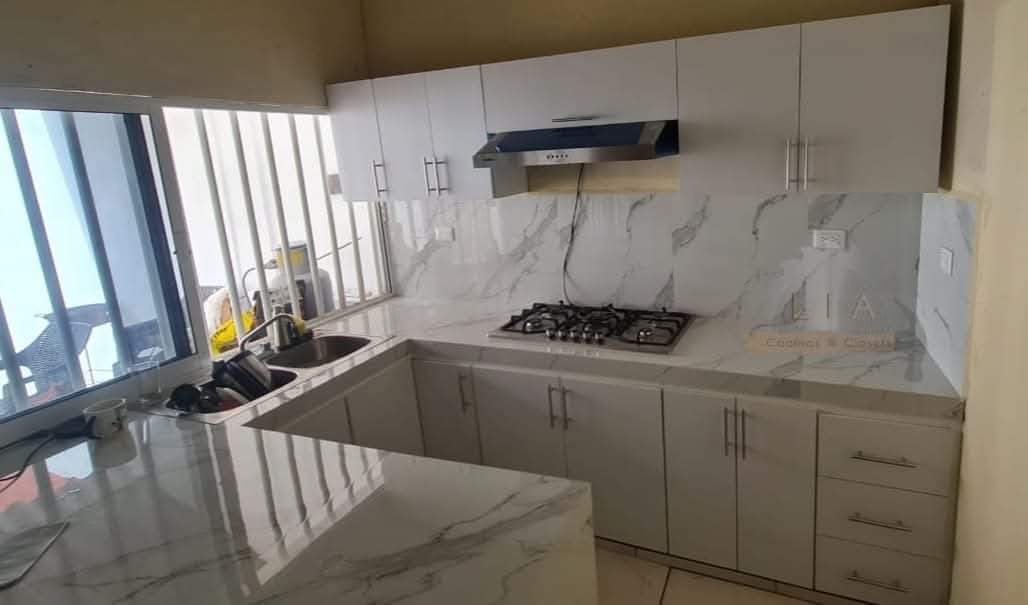 muebles y colchones - Gabinete blanco 