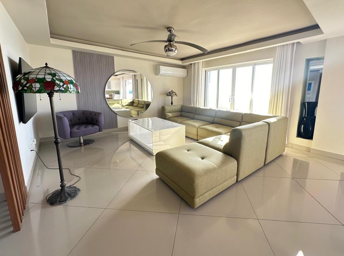 apartamentos - RENTO APARTAMENTO AMUEBLADO FULL FRENTE AL MAR 0