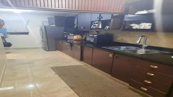 casas - Vendo casa de  2 niveles en La Jacobo Majluta 7