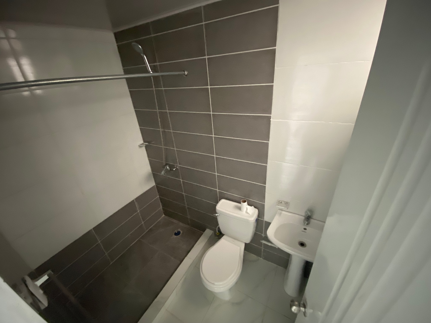 apartamentos - APARTAMENTO EN RENTA PRIMER NIVEL POR LA CARRETERA JACAGUA  5