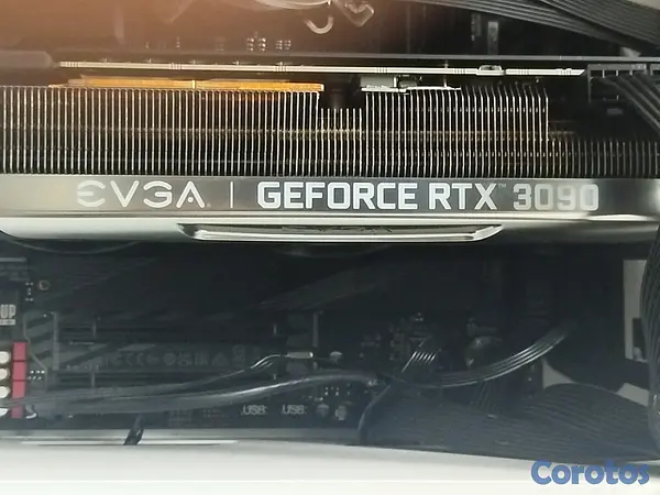computadoras y laptops - EVGA GeForce RTX 3090 FTW3 ULTRA GAMING 24GB GDDR6 2