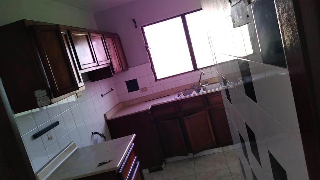 apartamentos - Se vende apartamento en Evaristo Morales 0