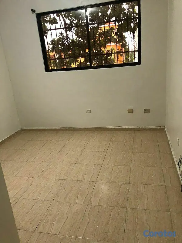 casas - Se vende casa en Mirador del Oeste 4
