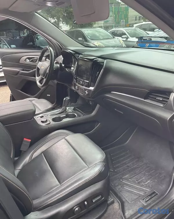 jeepetas y camionetas - CHEVROLET TRAVERSE LT 2019 7