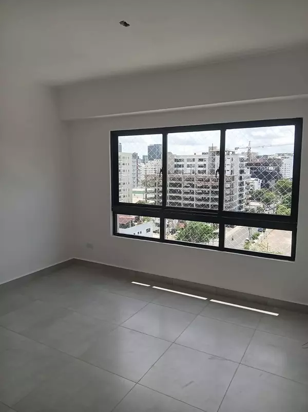 apartamentos - Alquiler Apartamento en Evaristo Morales. 5