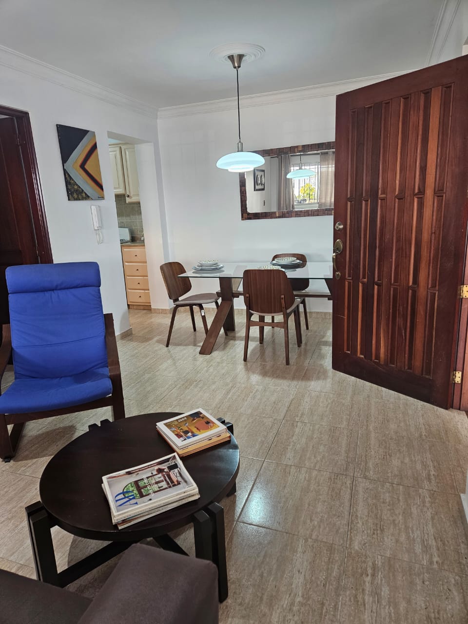 apartamentos - ALQUILO COMODO APART. EN GASCUE AMUEBLADO 5