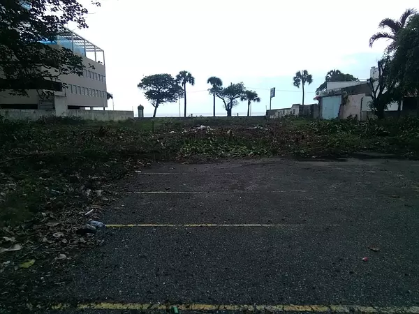 solares y terrenos - Solar 2,500 metros Malecón del Distrito Nacional  7