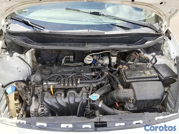 carros - VENDO KIA RIO 2016 EN BUENAS CONDICIONES 9