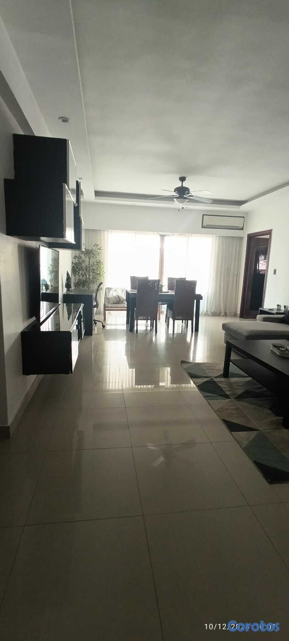 apartamentos - ¡Vendo apartamento impecable en Renacimiento! 2