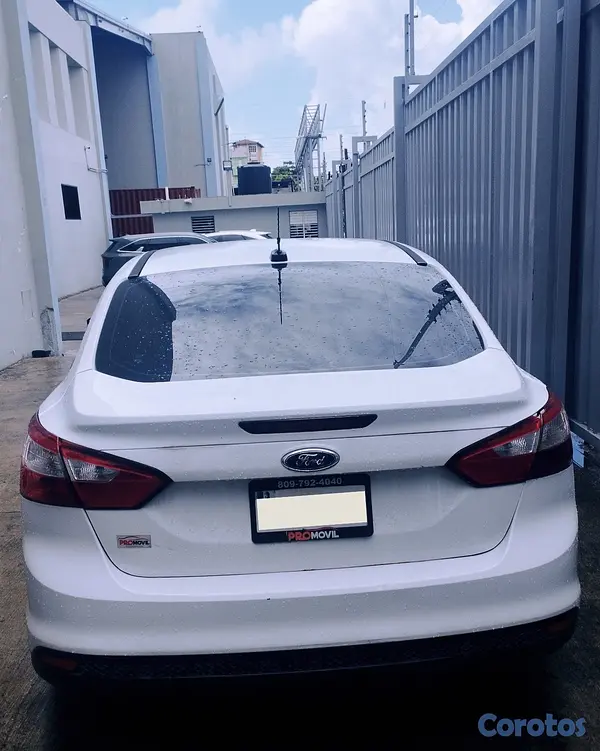 carros - Ford Focus SE 2013 4
