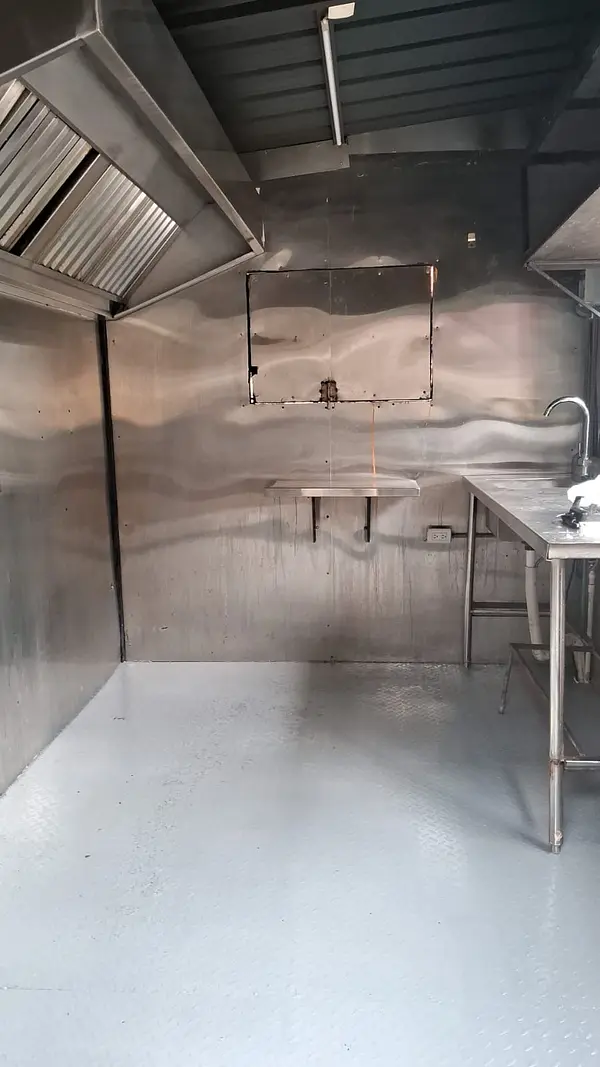 oficinas y locales comerciales - Local tipo Foodtruck 3