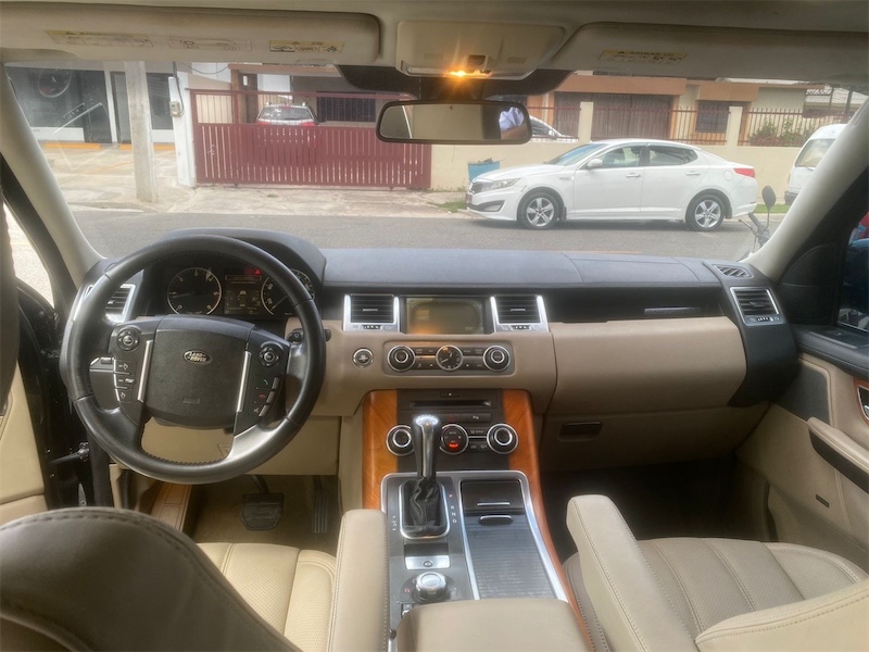jeepetas y camionetas - Land Rover Range Rover Sport 2010 3
