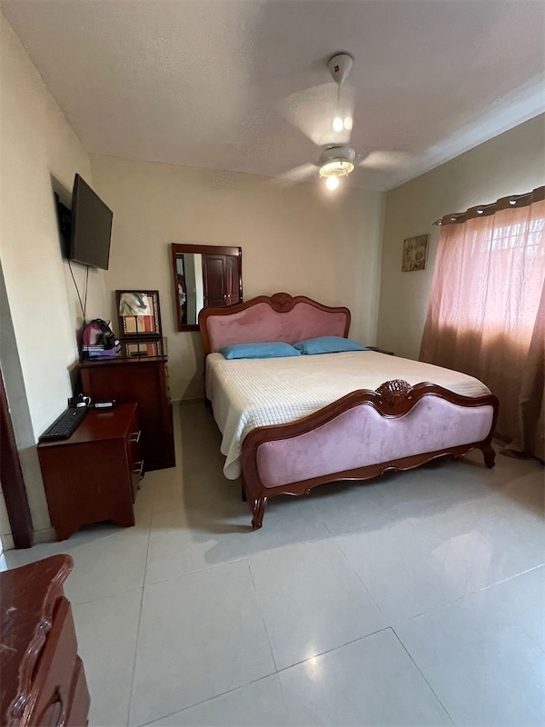apartamentos - Se alquila vacío apartamento en Arroyo Hondo Viejo de 2 habitaciones  4