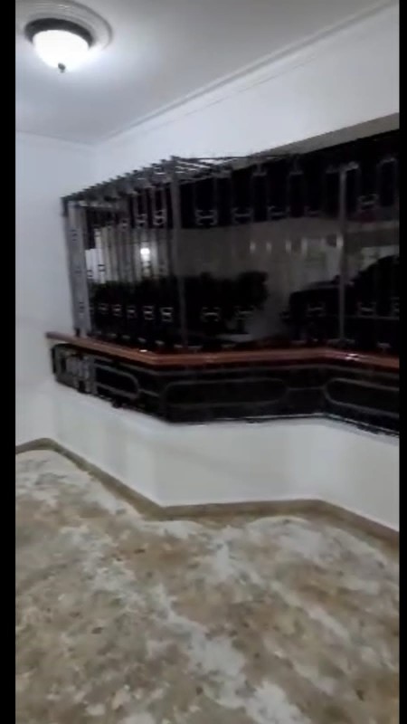 apartamentos - Sin intermediarios
Se renta apartamento sin amueblar primer nivel en piantini 1