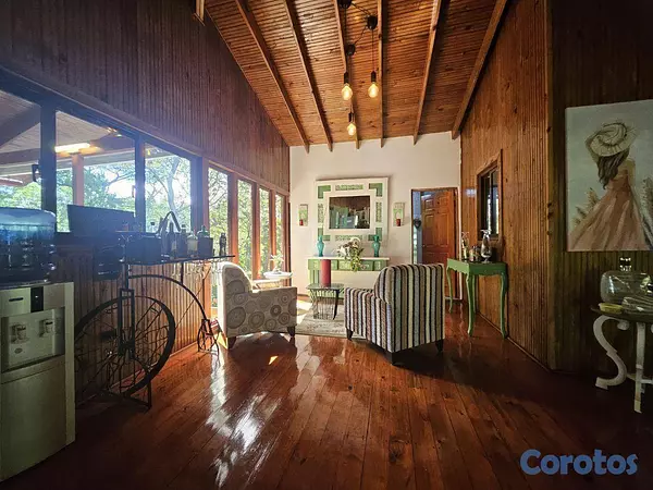 casas vacacionales y villas - Exclusiva Villa Amueblada en Jarabacoa 14