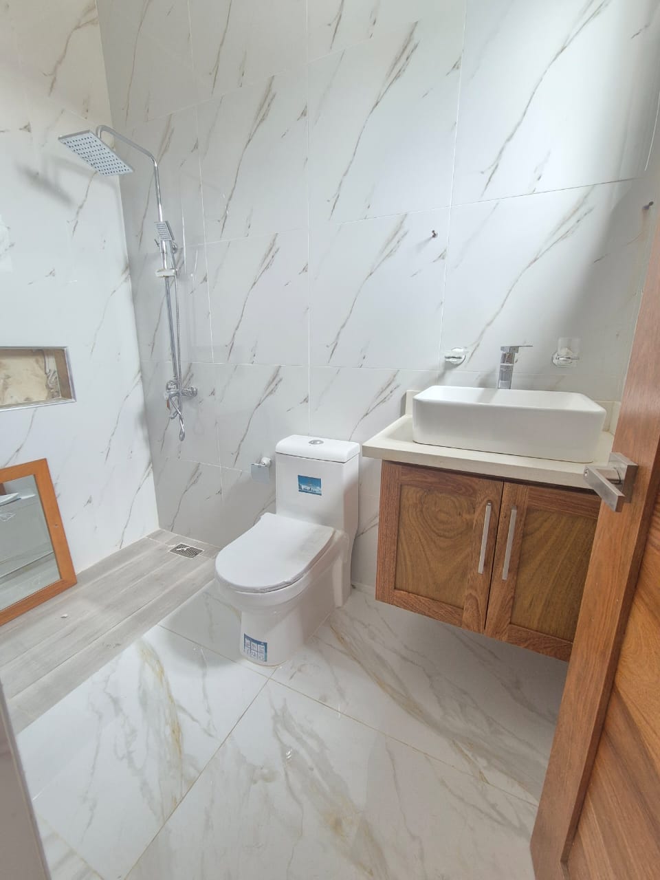 casas - Se Renta Casa Moderna y Amplia en Villa Maria  2