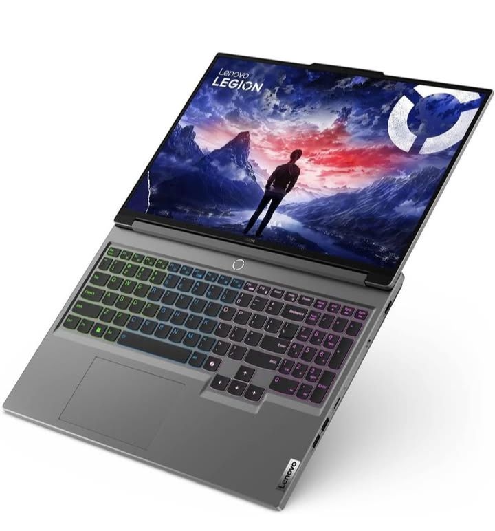 computadoras y laptops - Lenovo Legión 5, Pant 16", Core i9-14900HX, 32GB RAM, 1TB SSD, Nvidia RTX 4070 1