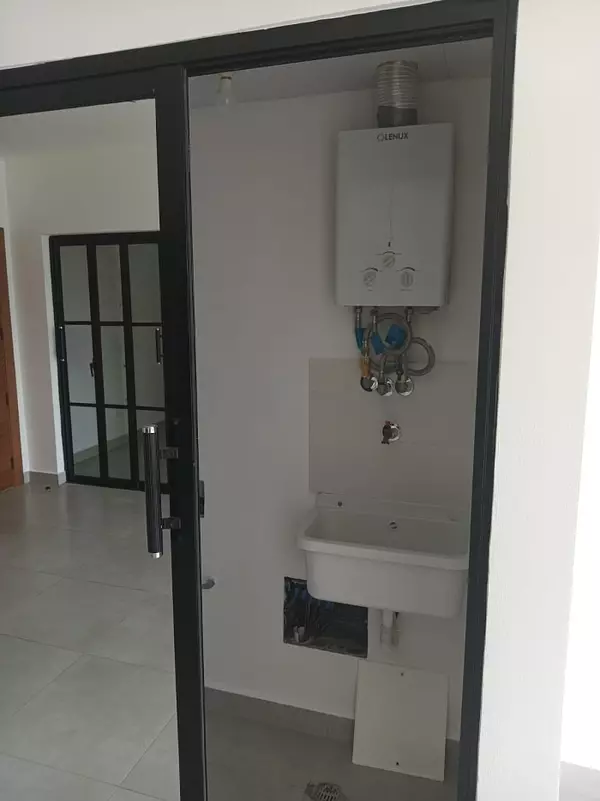 apartamentos - Alquiler Apartamento en Evaristo Morales. 7