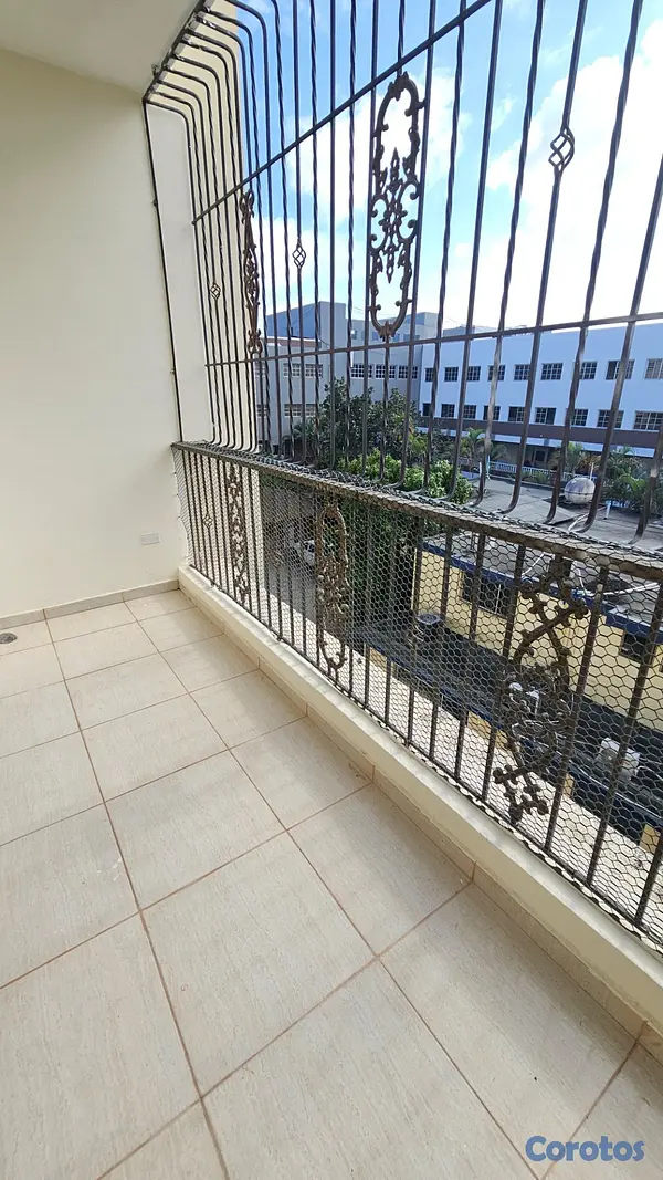 apartamentos - Alquilo Penthouse en zona céntrica 9