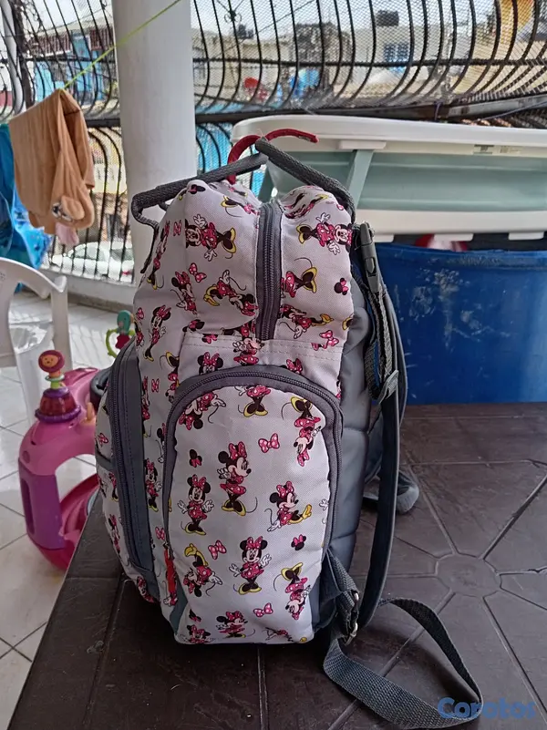 accesorios - Mochila pañalera de Minnie 8