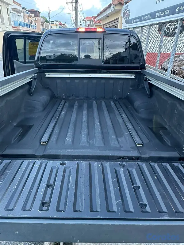 jeepetas y camionetas - Nissan Frontier SV 2020  9