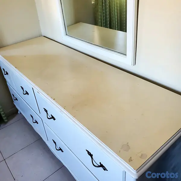 muebles y colchones - Gavetero Comoda 4 cajones Grande. Espejo. Madera M 7