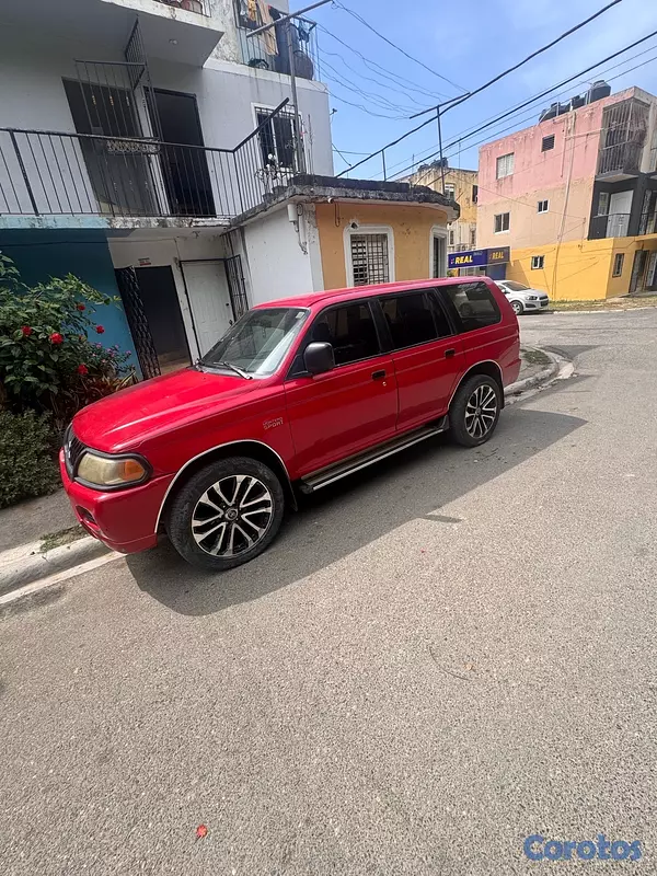 jeepetas y camionetas - Montero Sport 2000 5