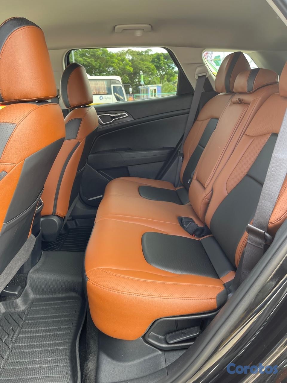 jeepetas y camionetas - Kia Sportage 8