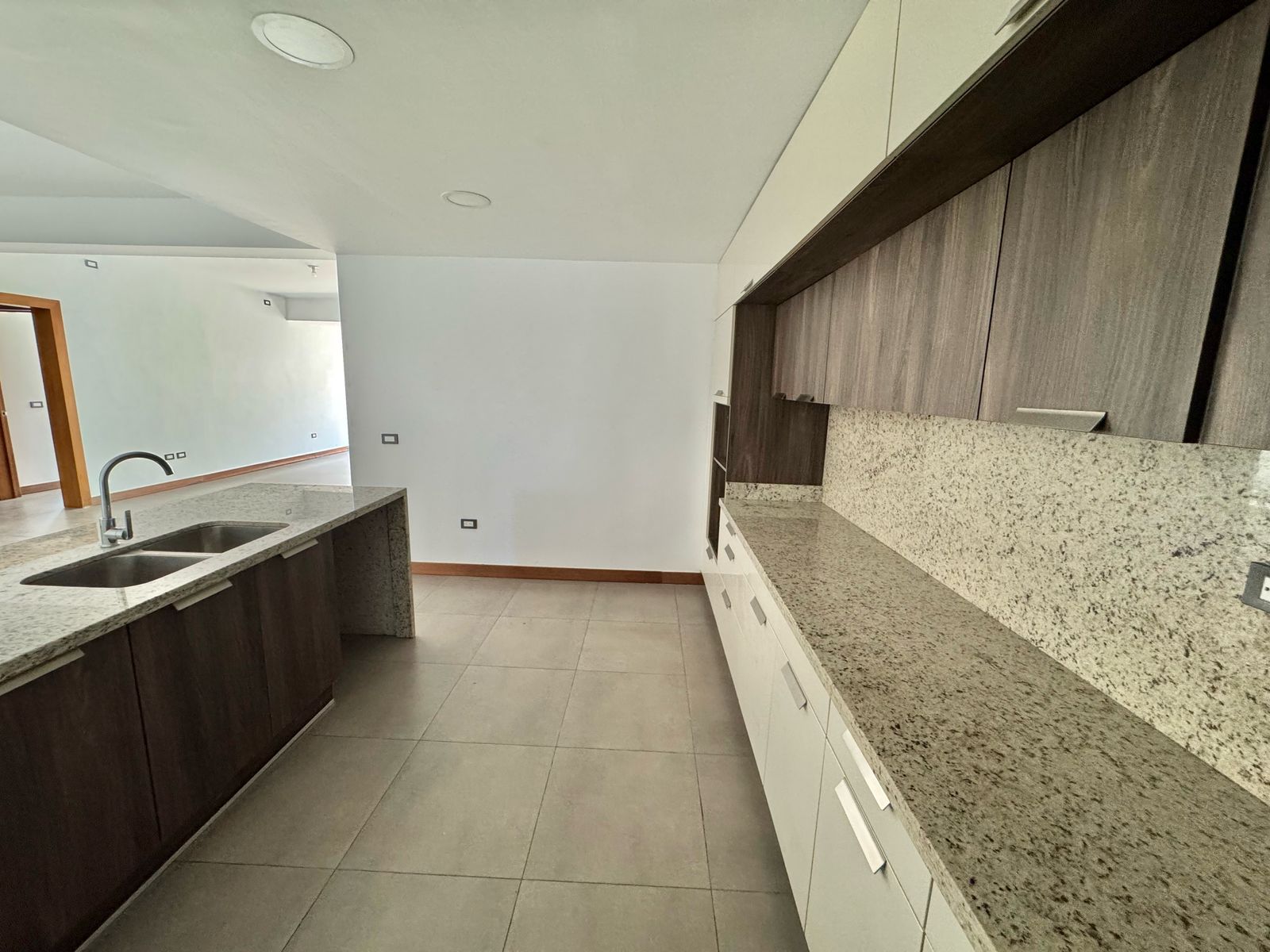 apartamentos - Vendo y alquilo apartamento en Bella Vista Sur  9