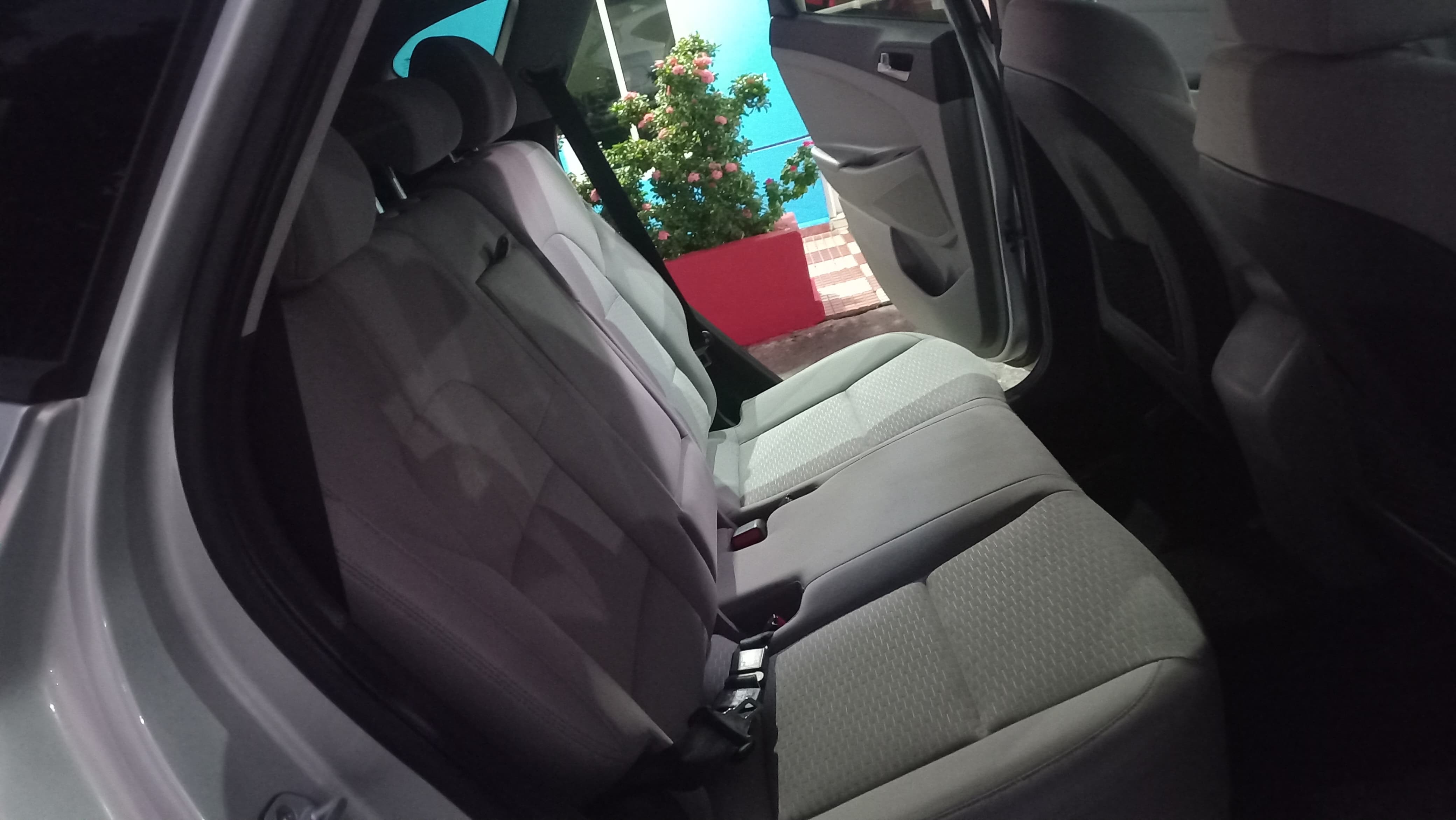 jeepetas y camionetas - Hyundai Tucson SE 2020 BARATA 8