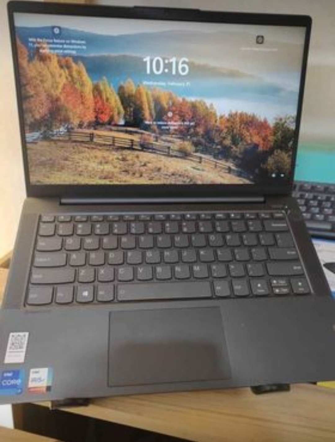 computadoras y laptops - Lenovo IdeaPad 5 14", Core i7 11th, 8GB RAM, 512GB SSD, Lector de Huellas, Nueva