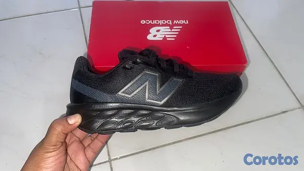 zapatos para mujer - NEW BALANCE NUEVOS SIZE 7.5 DE MUJER  8
