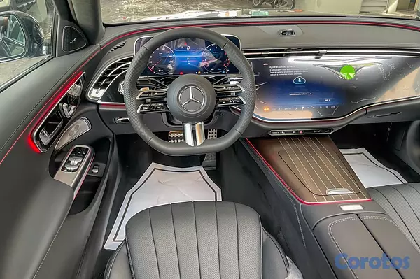 carros - Mercedes-Benz Clase E 450 4Matic 2026 7