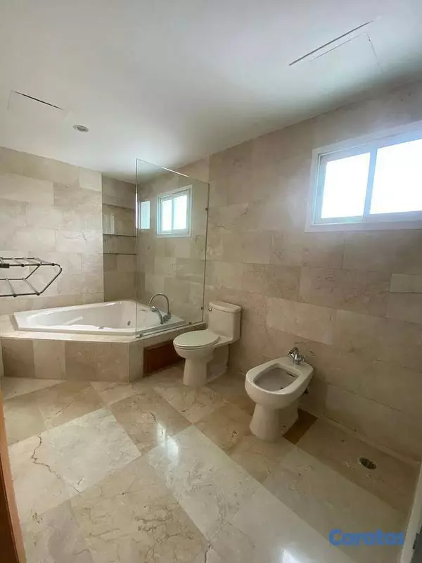 apartamentos - Apartamento en la Esperilla con línea blanca  5